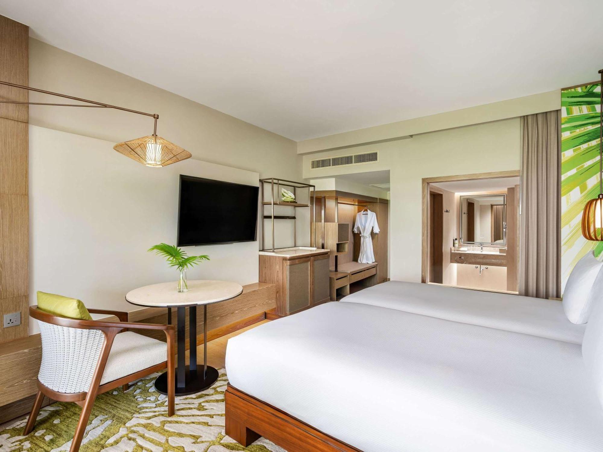 普吉岛阿卡迪亚希尔顿水疗度假村 Karon 外观 照片 Deluxe Room
